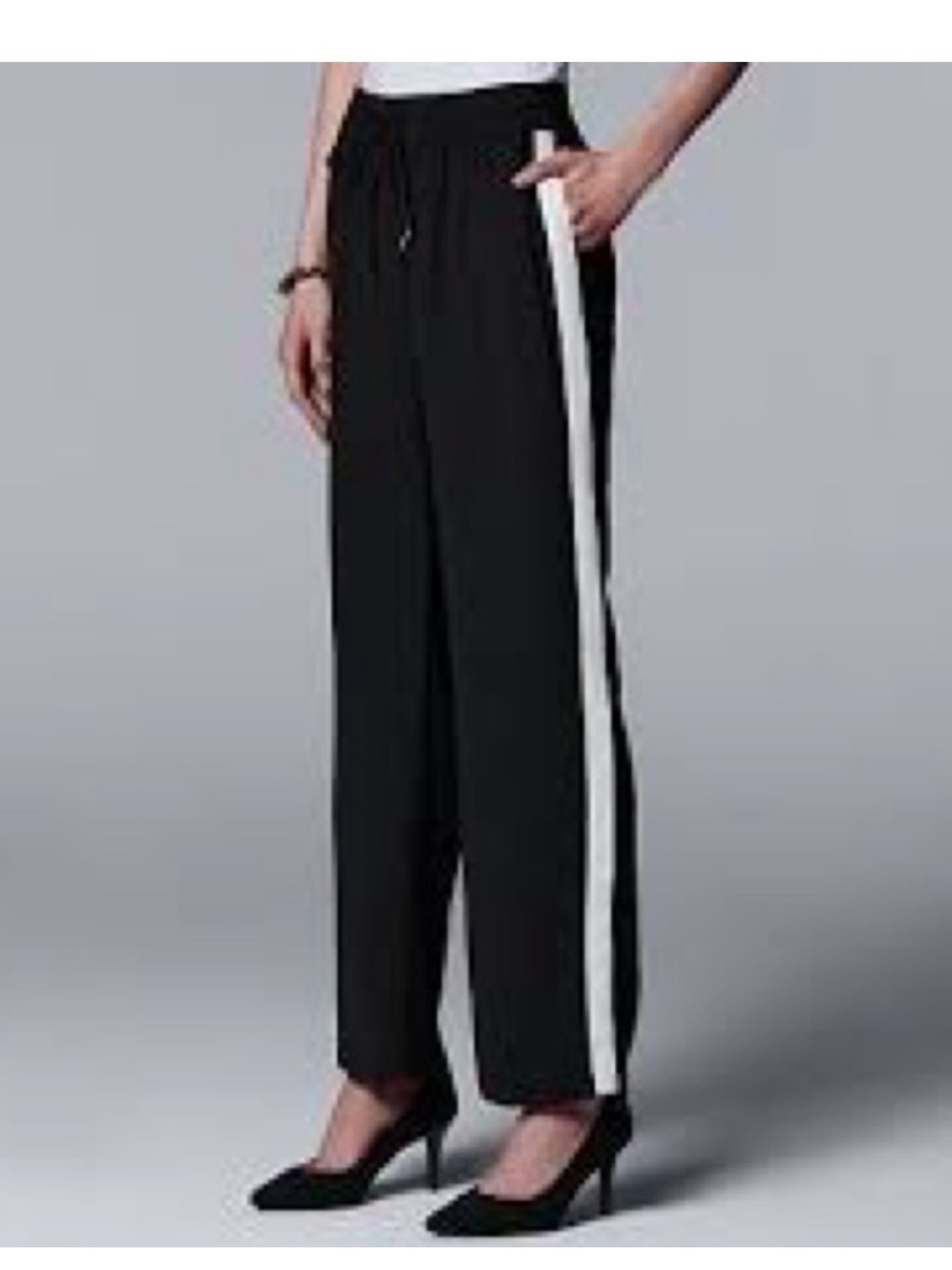 Simply Vera Vera Wang Black Wide-Leg Pants with White Side Stripe | M